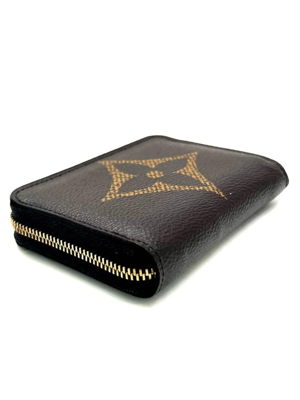 Louis Vuitton Shape Monogram Giant Zippy Coin Purse
